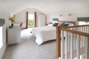Beautiful barn conversion with easy access to York